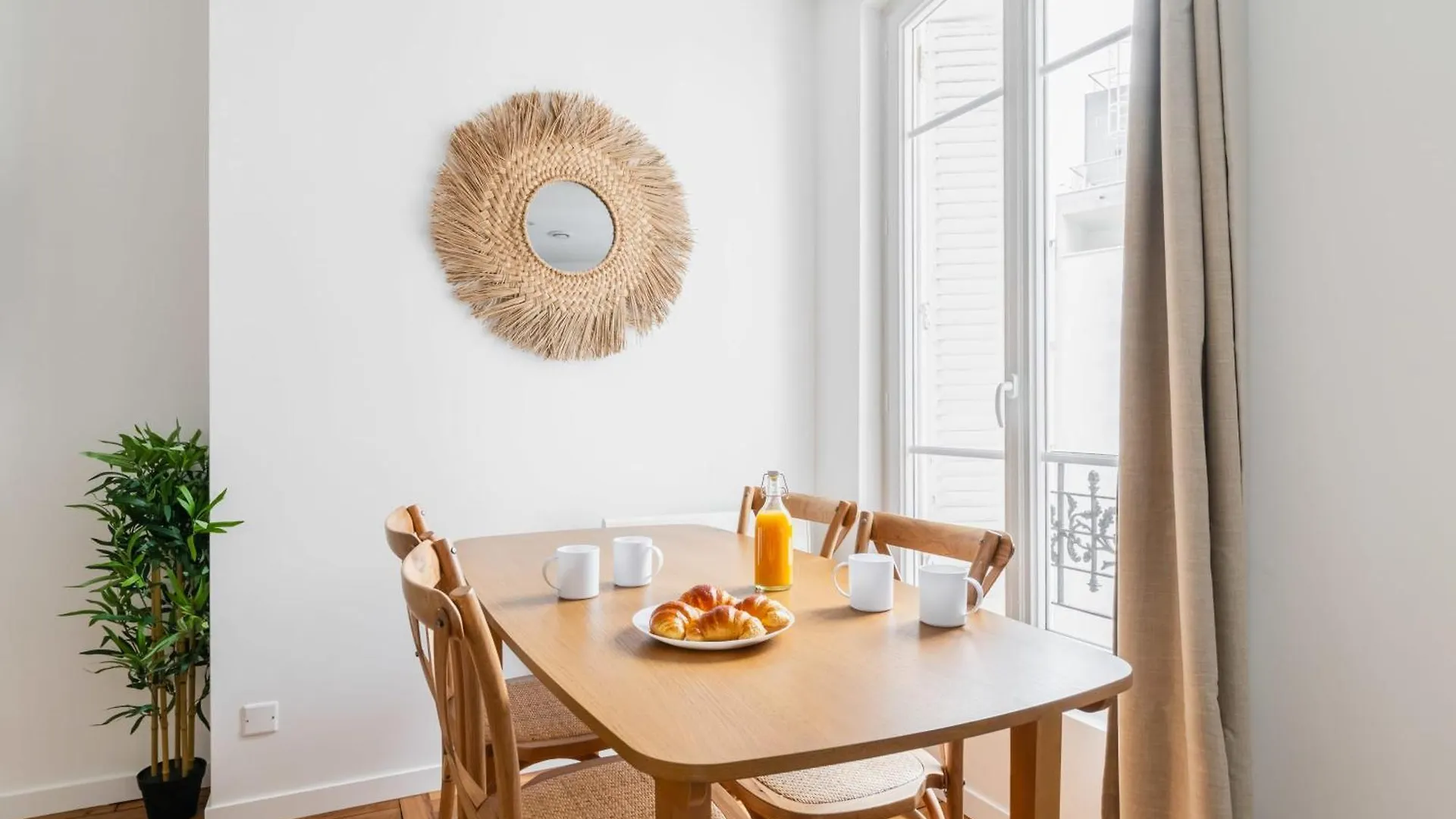 Jolie 2 Pieces Proche Metro - Paris 19 - 4P - Flat-Guest Apartment 0*,  France